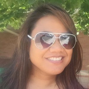 Meet your Posher, Phyllis